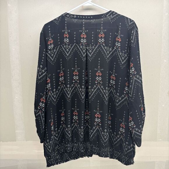 Maurices Geometric Floral Print Button Up Womens Blouse Top Size 3x V-Neck Boho - Picture 4 of 7